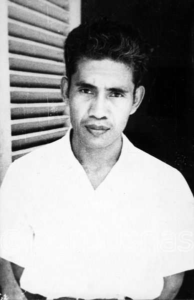 File:Sayuti Melik - L2155.jpg