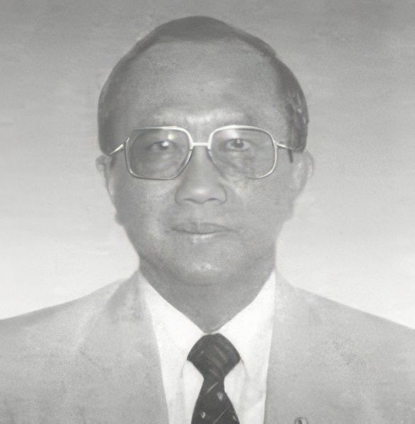 File:Nugroho Notosusanto - PNRI-Kepustakaan Presiden.jpg