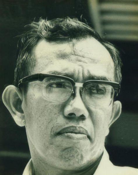 File:Oesman Effendi - IVAA-Artist125p2.jpg