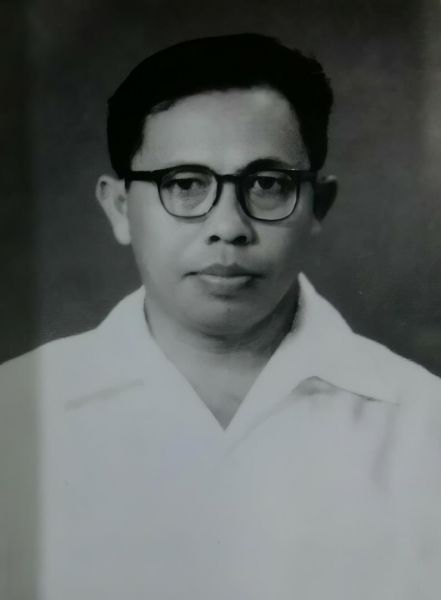 File:Lafran Pane - Arsip Keluarga.jpg